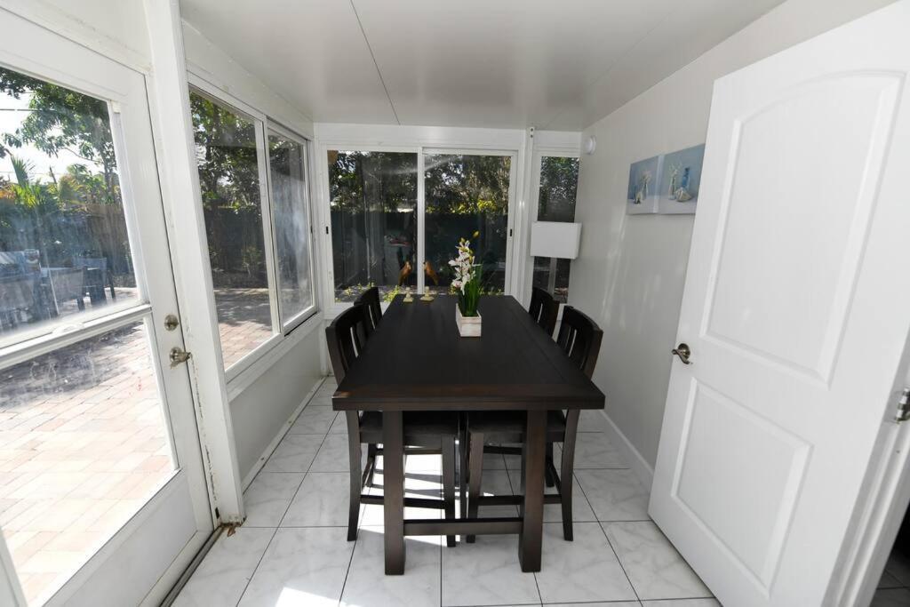 4Br Home, Hot Tub, Near Beach & Wilton Manors ฟอร์ต ลอเดอร์เดล ภายนอก รูปภาพ